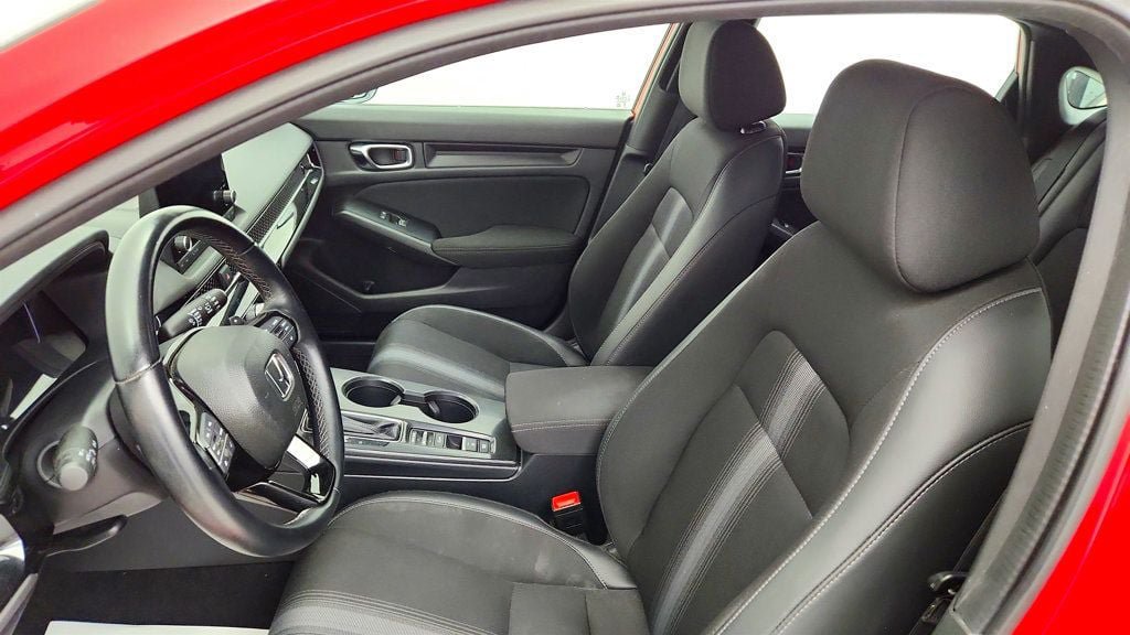 Used 2024 Honda Civic Sport image 18