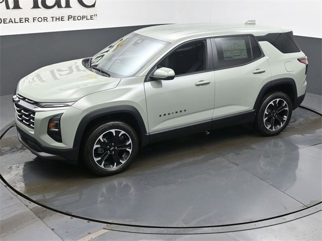 New 2026 Chevrolet Equinox LT w/ Convenience Package II image 22