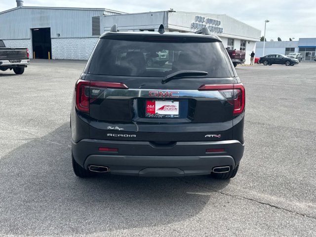 Used 2023 GMC Acadia AT4 w/ Preferred Package AWD/4WD image 5