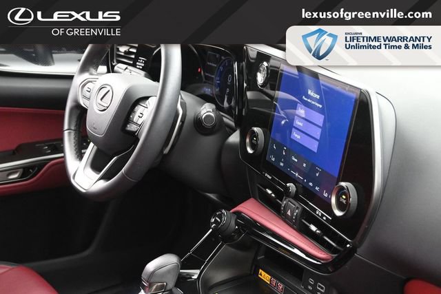 Used 2025 Lexus NX 250 FWD w/ Towing Package (2000 Lbs) image 30