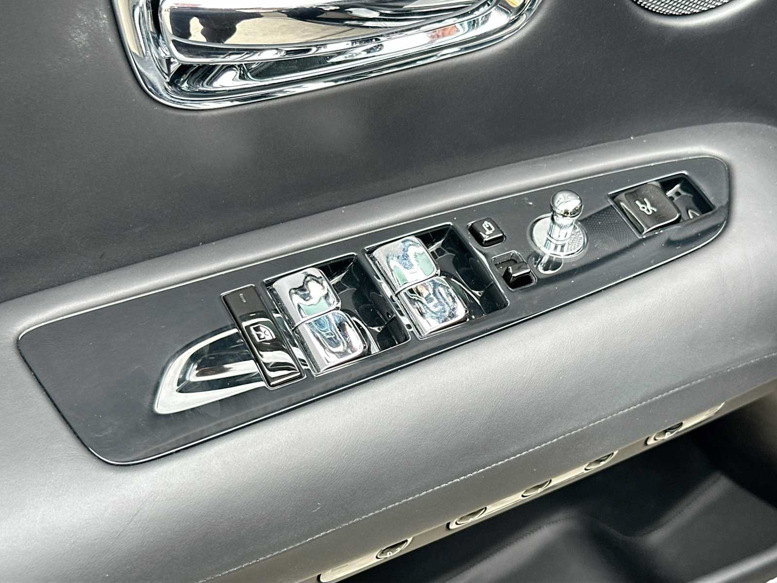 Used 2022 Rolls-Royce Ghost AWD/4WD image 18