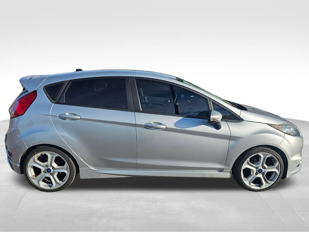 Used 2015 Ford Fiesta ST image 16