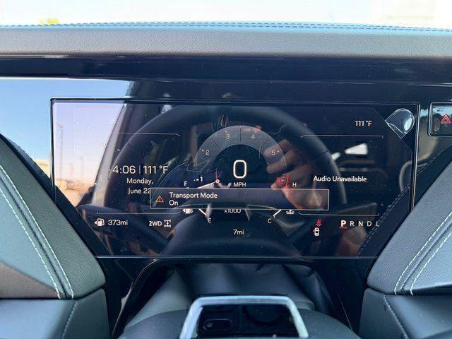 New 2026 GMC Yukon XL AT4 Ultimate w/ LPO, Illumination Package AWD/4WD image 30