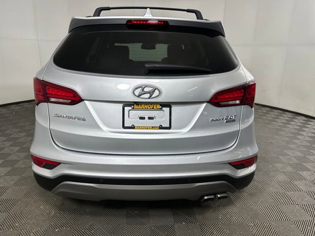 Used 2017 Hyundai Santa Fe Sport image 4