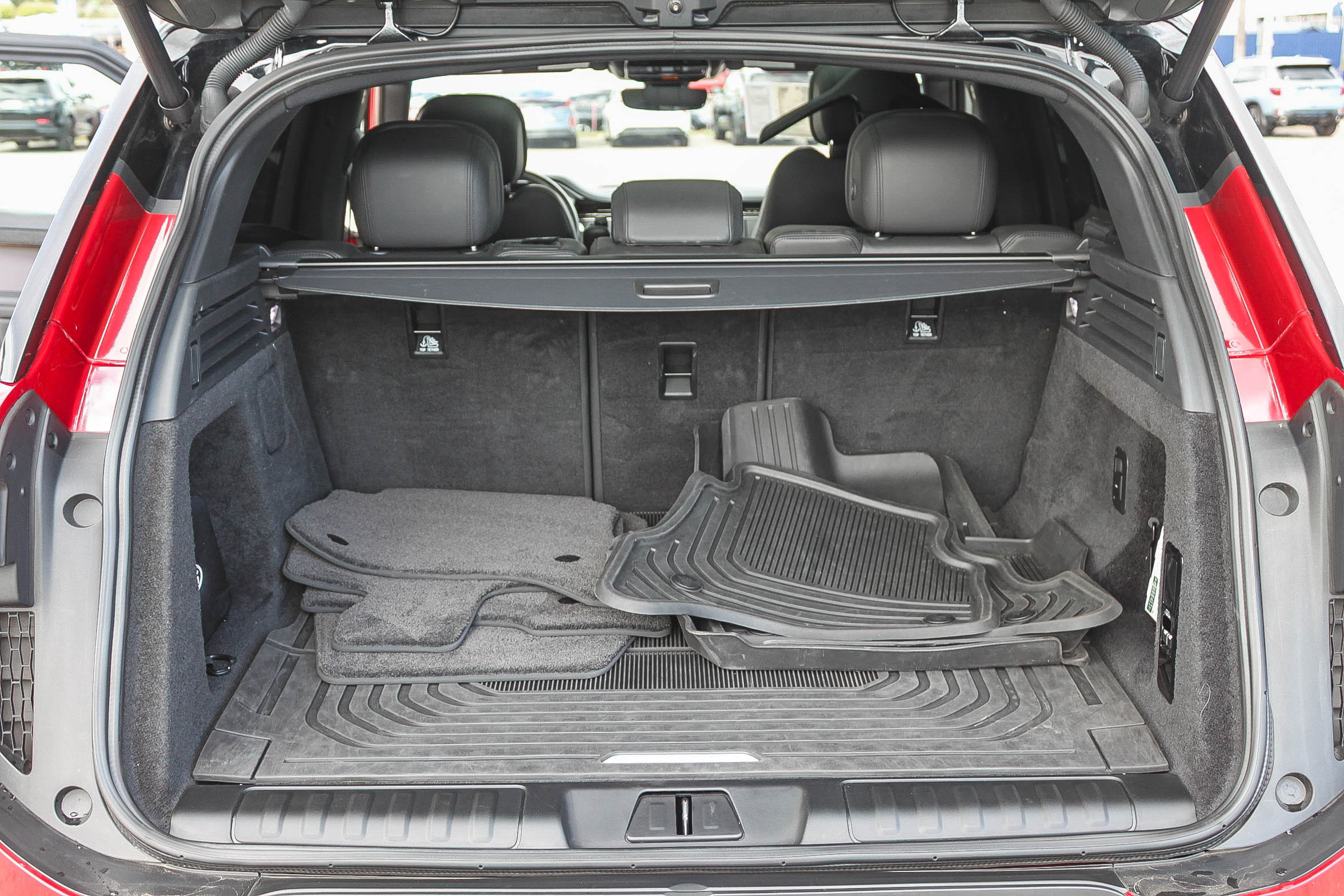 Used 2023 Land Rover Range Rover Sport SE image 26