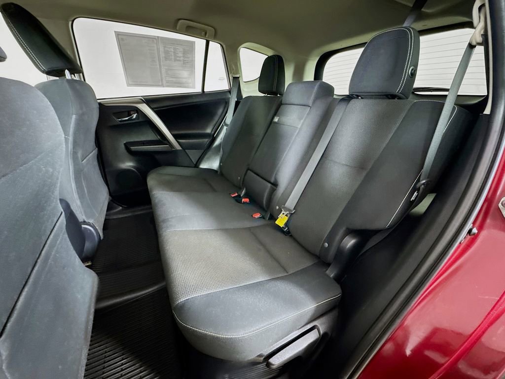 Certified 2018 Toyota RAV4 XLE image 19