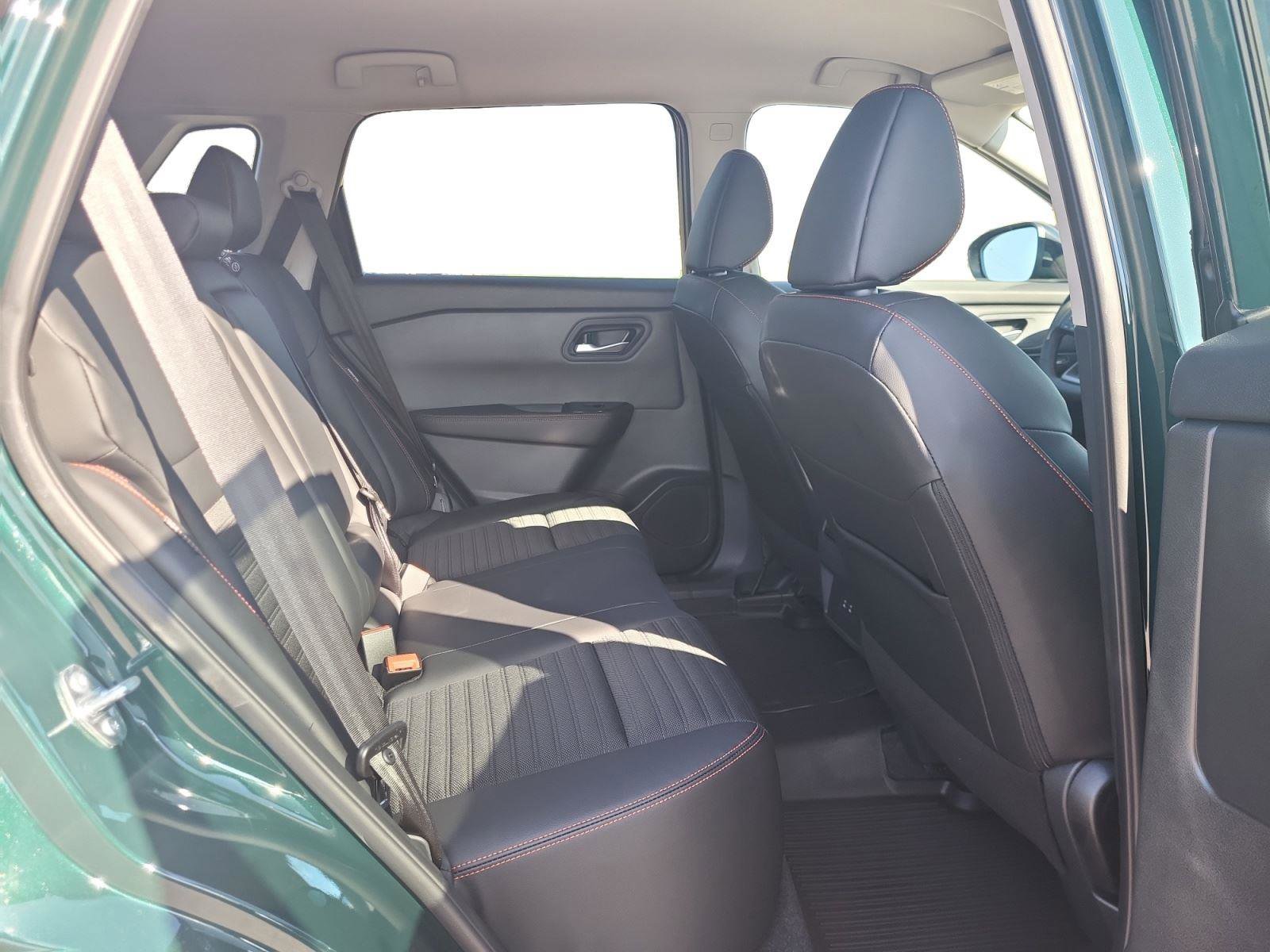 New 2026 Nissan Rogue SV AWD/4WD image 24