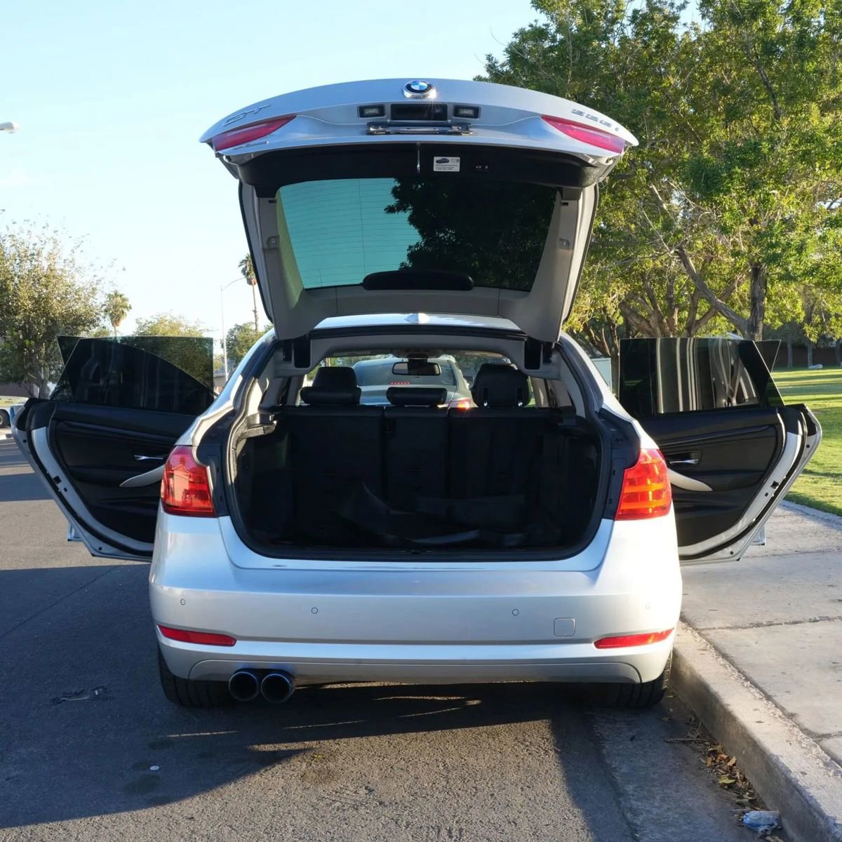 Used 2014 BMW 328i Gran Turismo xDrive image 9