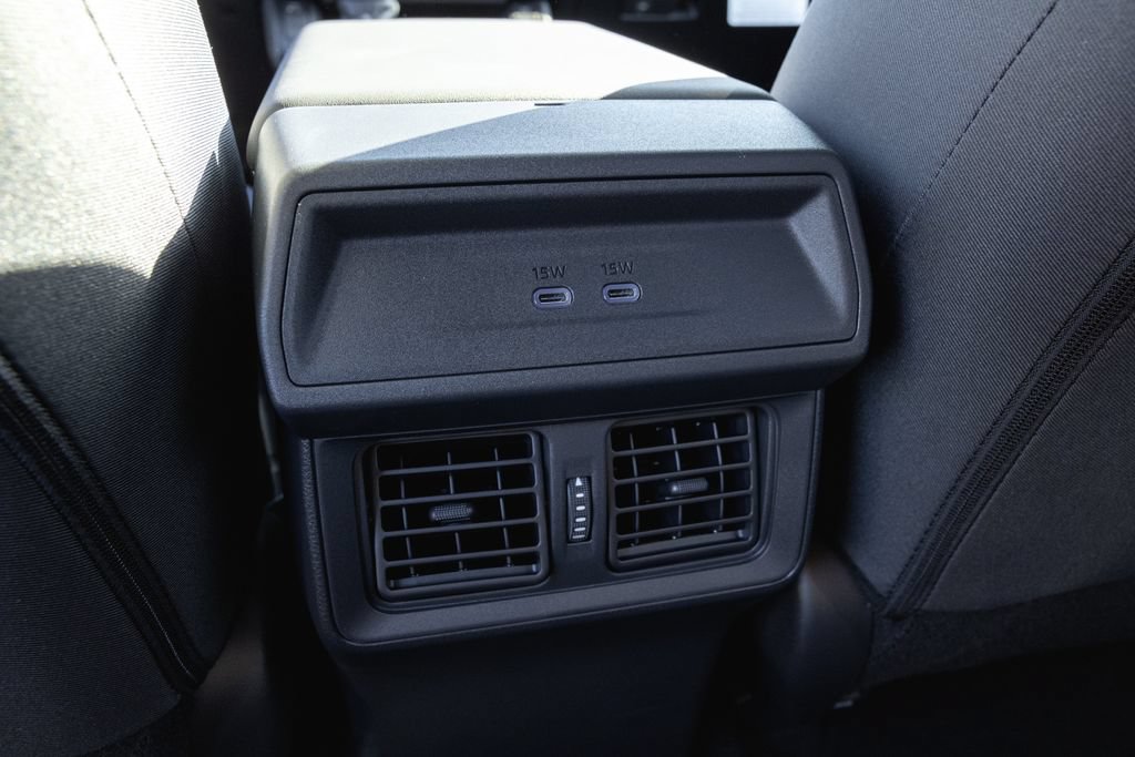 Used 2026 Toyota RAV4 SE AWD/4WD image 29