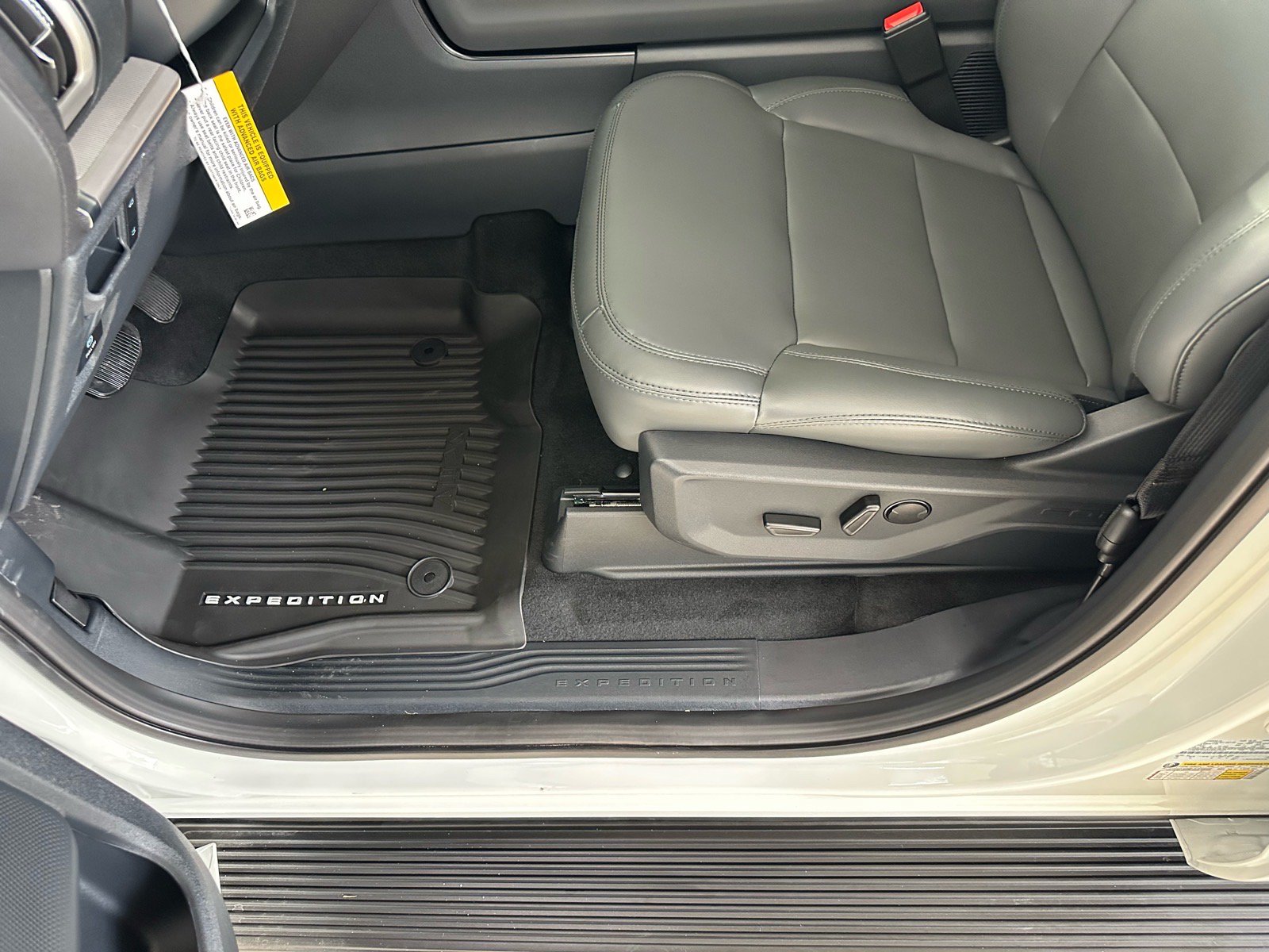 New 2027 Ford Expedition Max Active RWD image 17