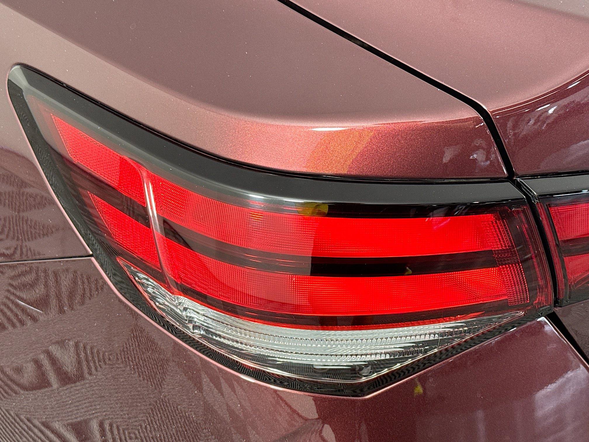 Used 2025 Nissan Sentra SV image 35