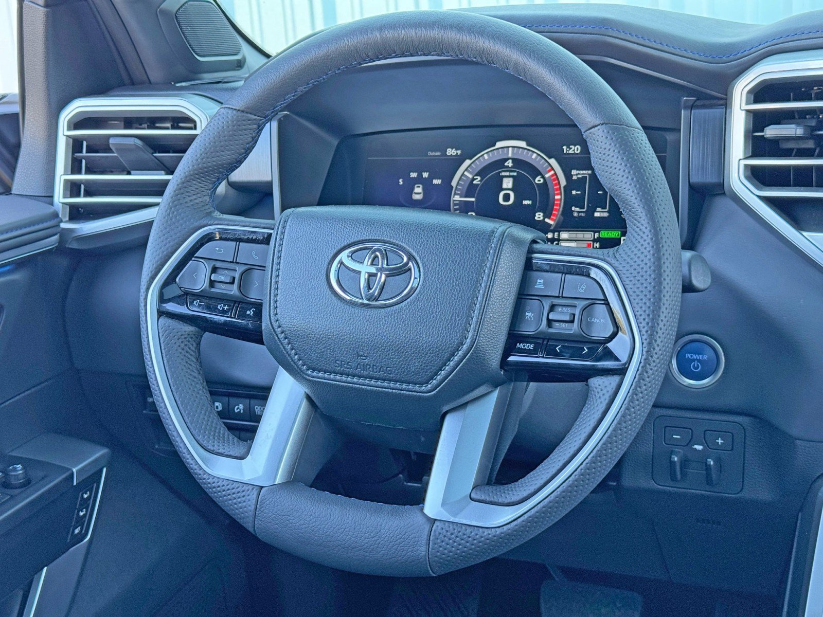 Used 2024 Toyota Sequoia Platinum image 23