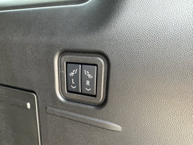 New 2025 GMC Hummer EV 2X image 7