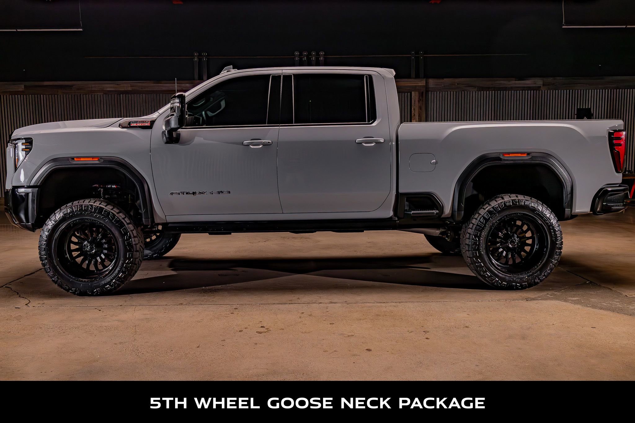 Used 2025 GMC Sierra 2500 AT4X AWD/4WD image 6