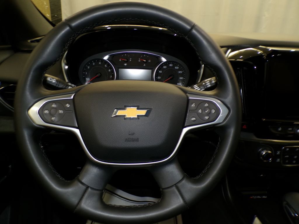 Used 2023 Chevrolet Traverse LT w/ LPO, Floor Liner Package AWD/4WD image 12