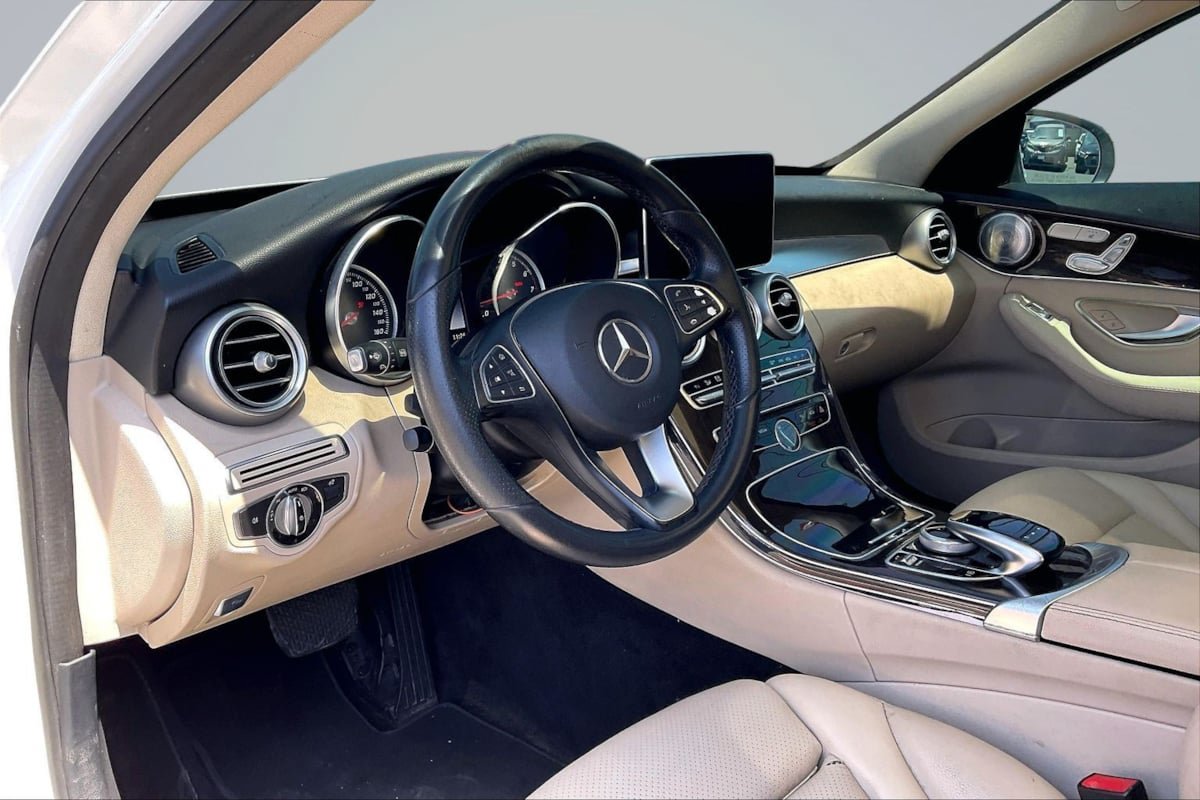 Used 2017 Mercedes-Benz C 300 Sedan image 14