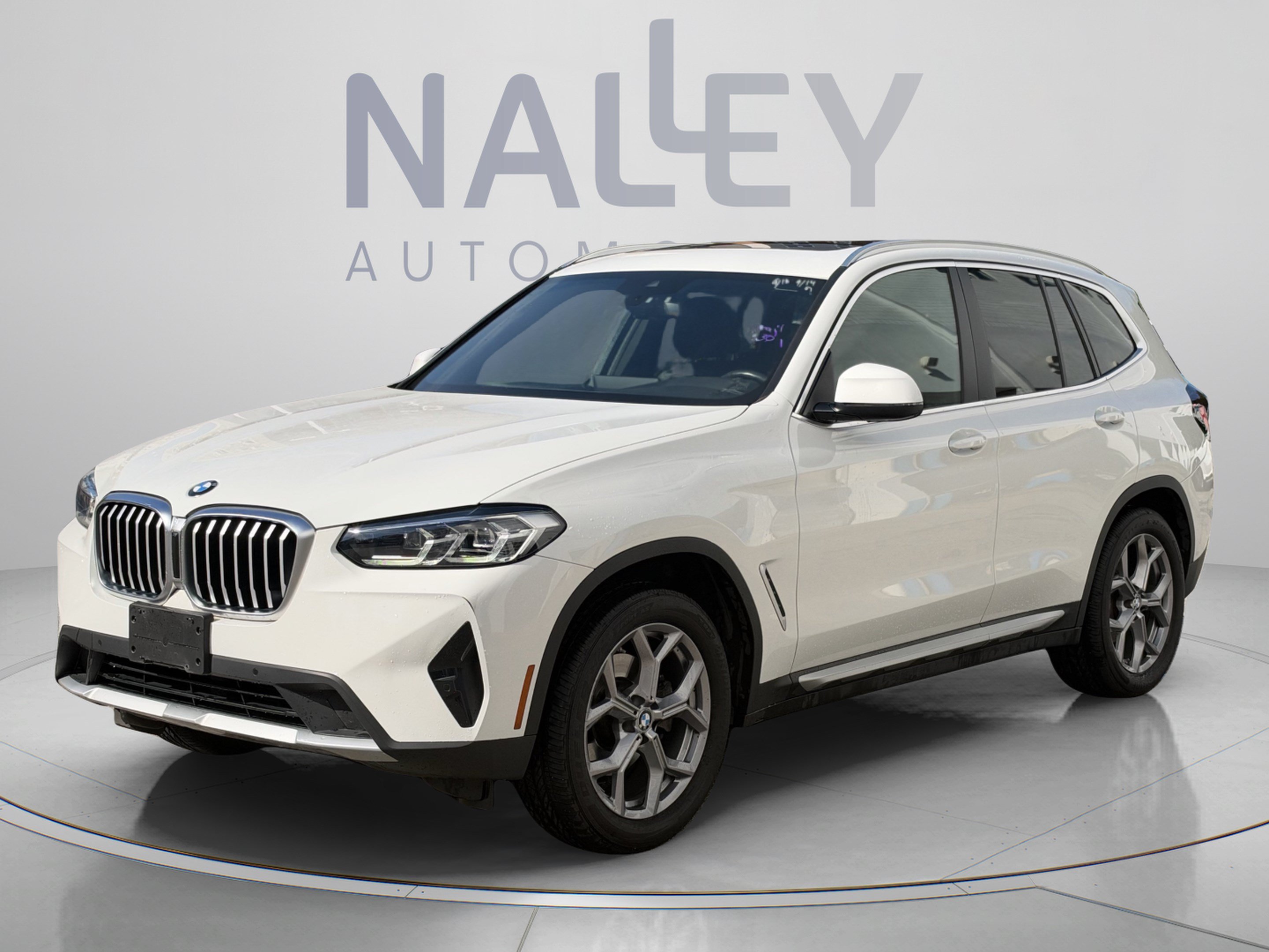 Used 2023 BMW X3 xDrive30i w/ Premium Package AWD/4WD image 1