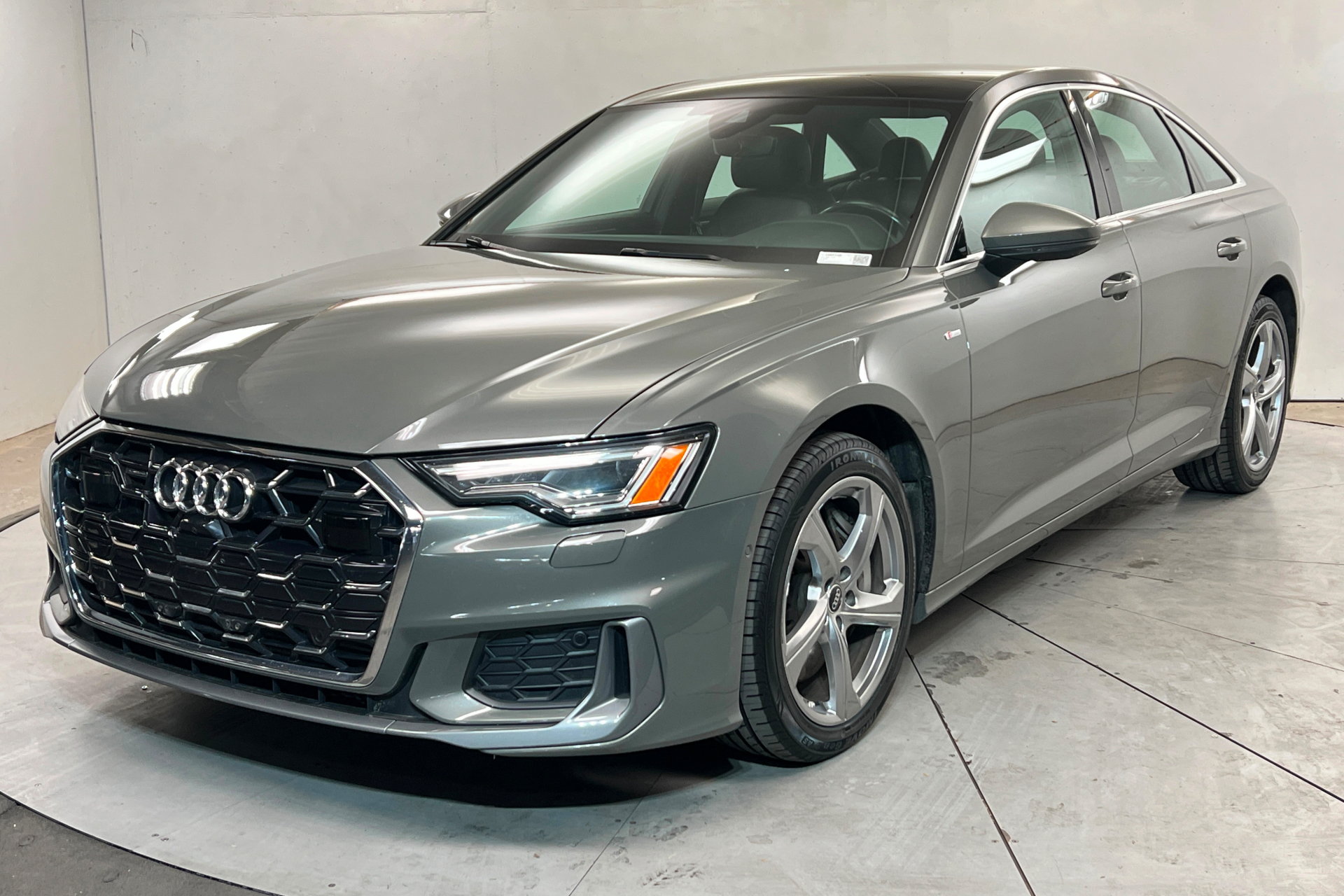 Used 2024 Audi A6 Premium Plus AWD/4WD image 1