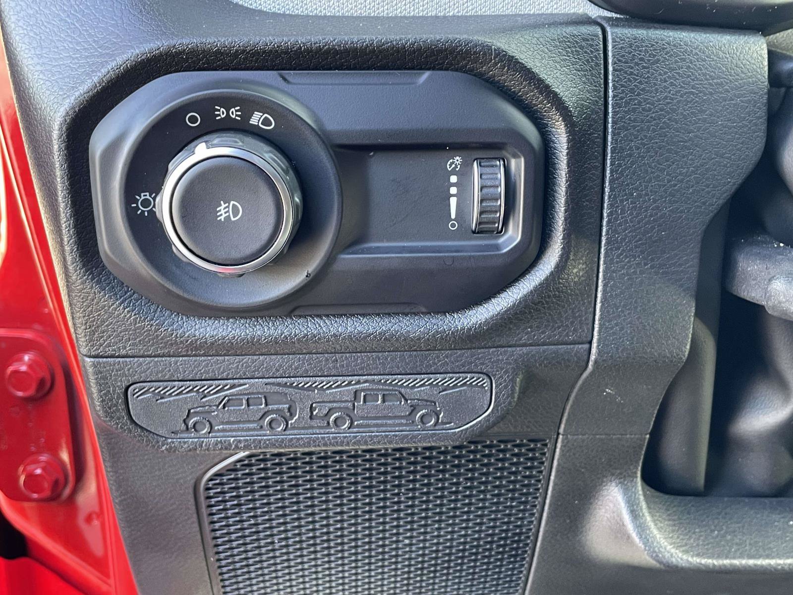 Certified 2024 Jeep Wrangler Sport AWD/4WD image 18
