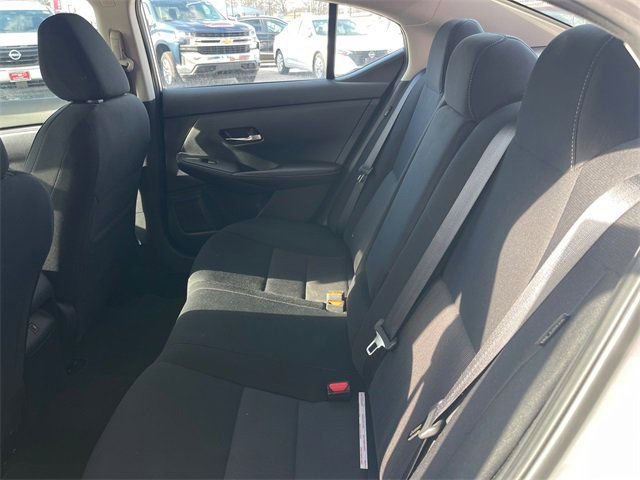 Used 2022 Nissan Sentra SV w/ Trunk Package image 18