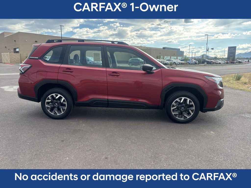 Used 2025 Subaru Forester AWD/4WD image 3