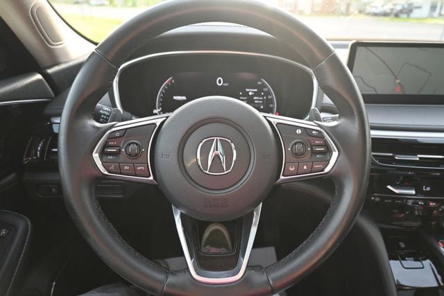 Used 2023 Acura MDX SH-AWD w/ Technology Package image 48