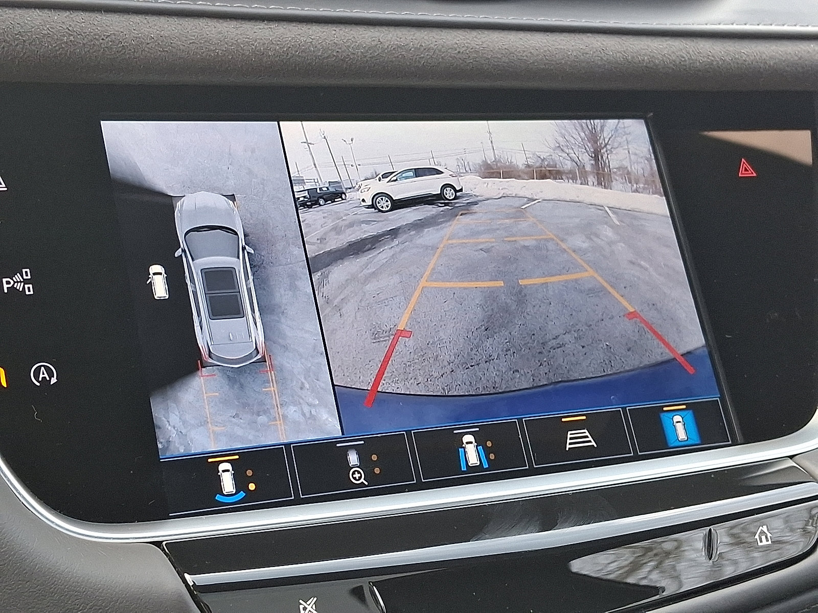 Certified 2023 Cadillac XT5 Premium Luxury w/ Platinum Package image 21