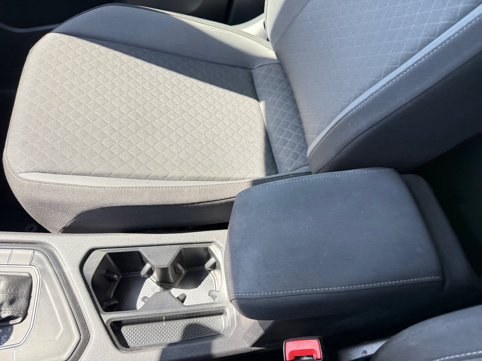 Used 2019 Volkswagen Tiguan S FWD image 14