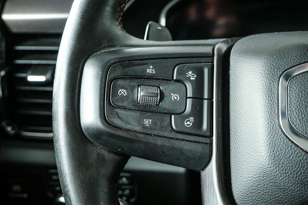 Used 2024 GMC Sierra 1500 AT4 w/ Technology Package AWD/4WD image 12