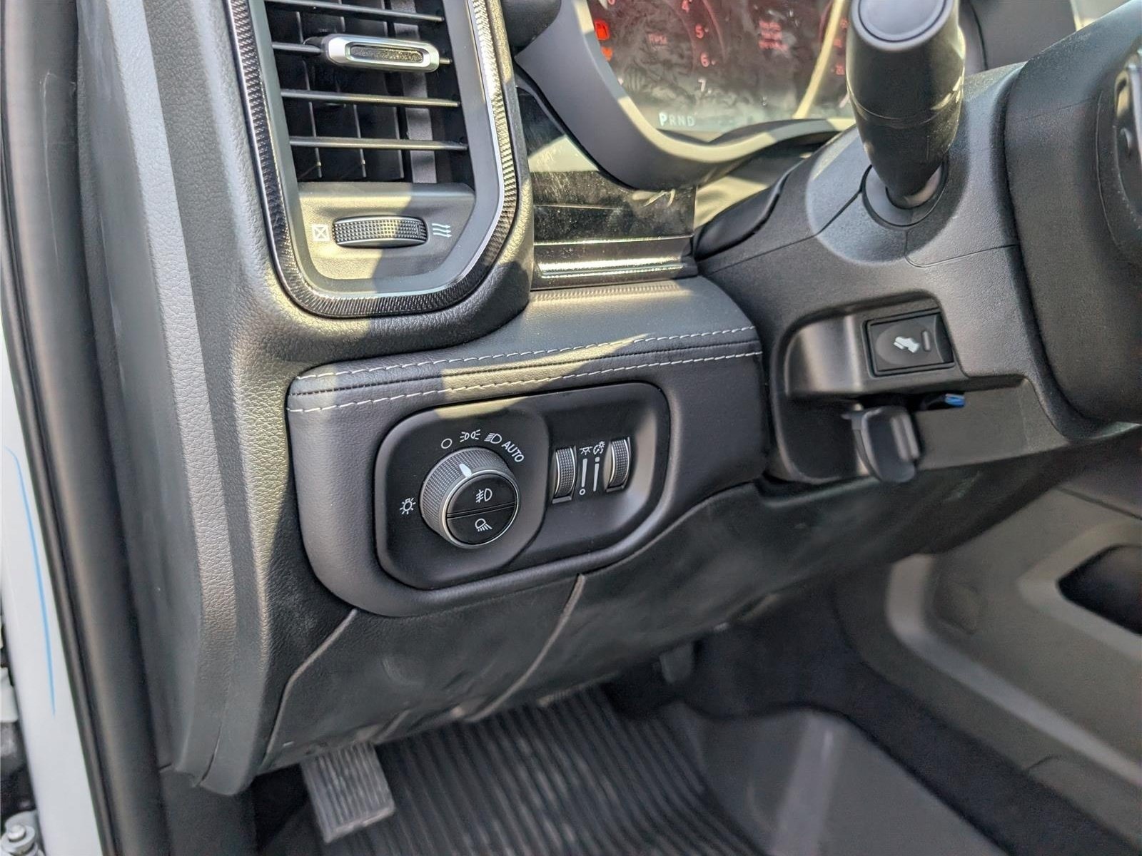 New 2026 RAM 2500 Rebel w/ Rebel Level 2 Equipment Group AWD/4WD image 20