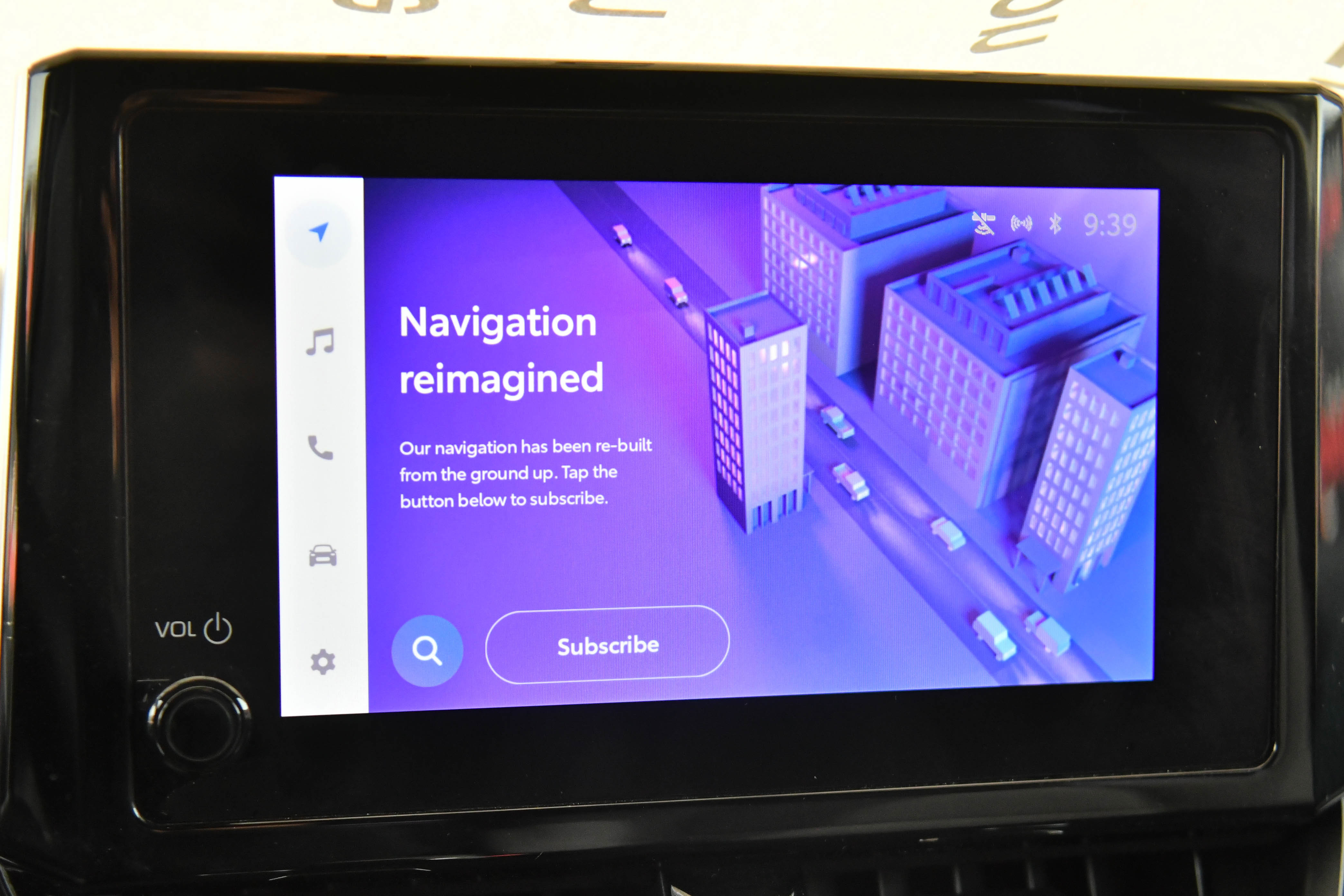 Used 2024 Toyota Corolla SE w/ SE Package image 24