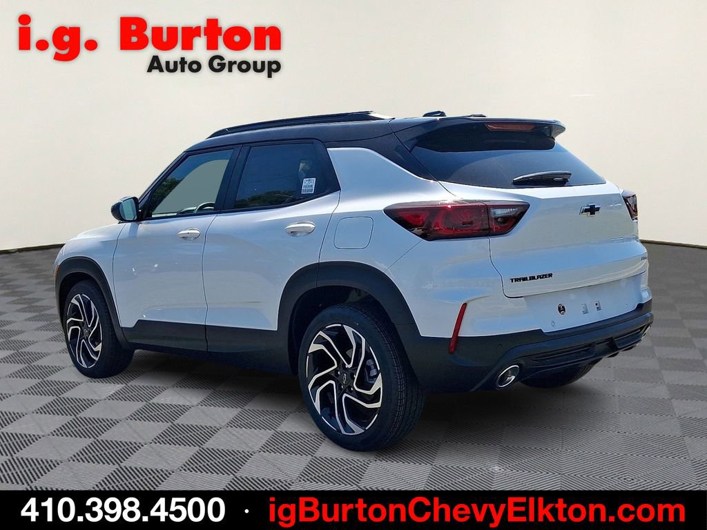 New 2026 Chevrolet TrailBlazer RS w/ Convenience Package FWD image 3
