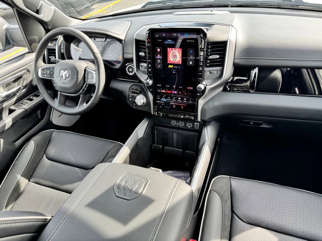 New 2026 RAM 1500 Laramie AWD/4WD image 12