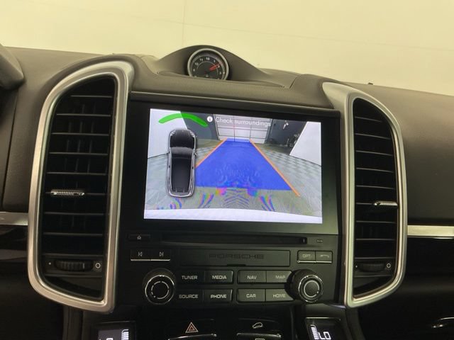 Used 2017 Porsche Cayenne AWD/4WD image 20