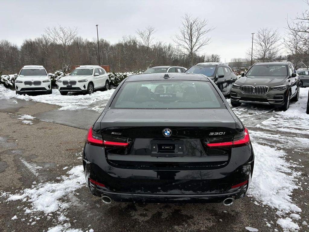Certified 2025 BMW 330i xDrive Sedan image 6