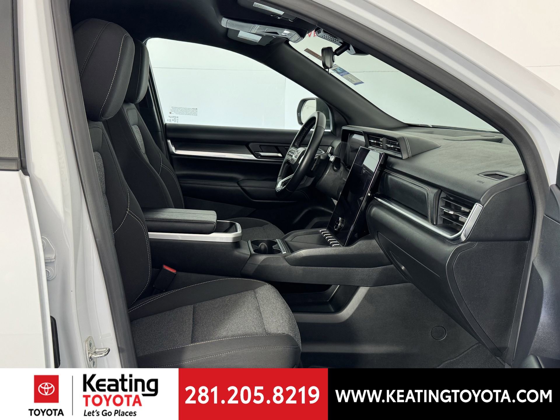 Used 2025 GMC Terrain Elevation FWD image 20