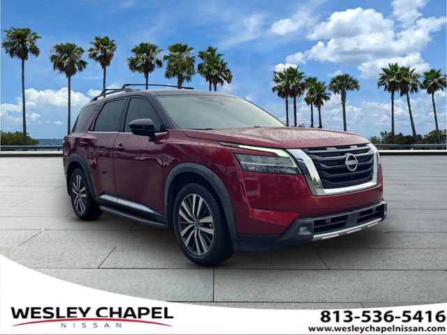 Certified 2022 Nissan Pathfinder Platinum w/ Lighting Package (N93)