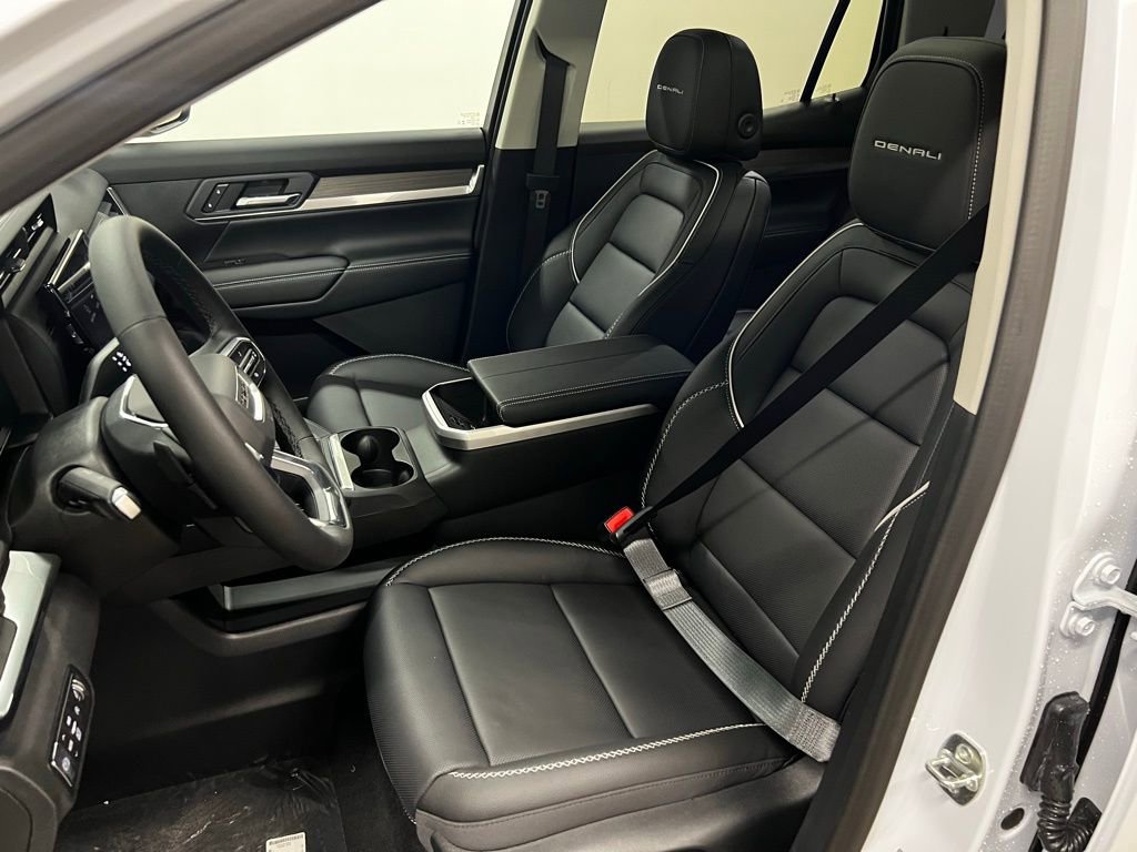 New 2026 GMC Terrain Denali image 29