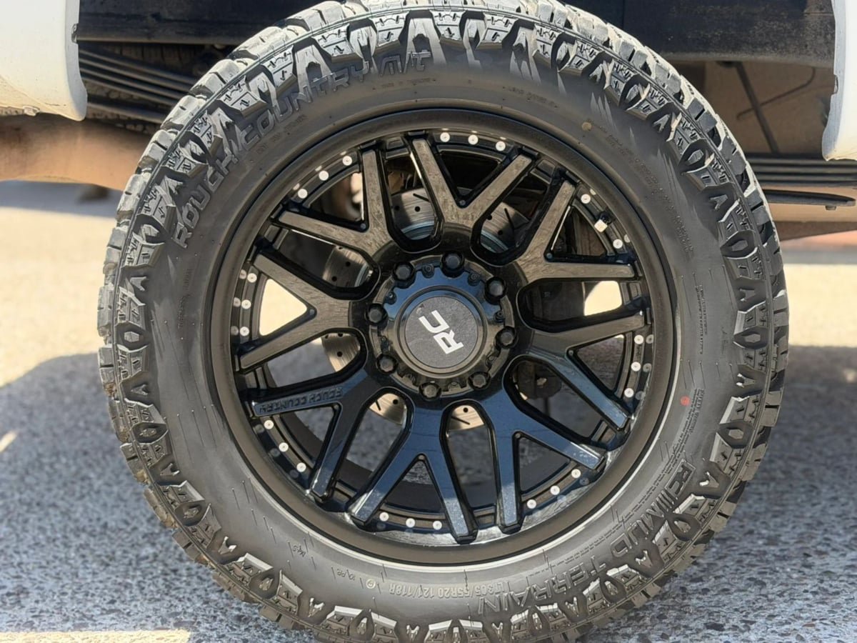 Used 2004 Chevrolet Silverado 2500 LT RWD image 30