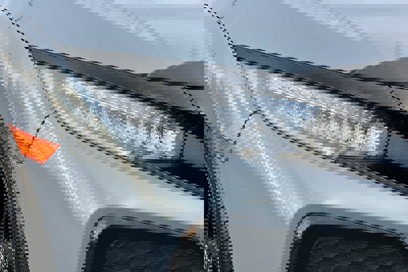 Used 2018 Honda Civic Sport Touring image 11