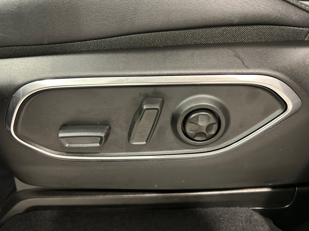 New 2026 Jeep Grand Wagoneer Limited image 17