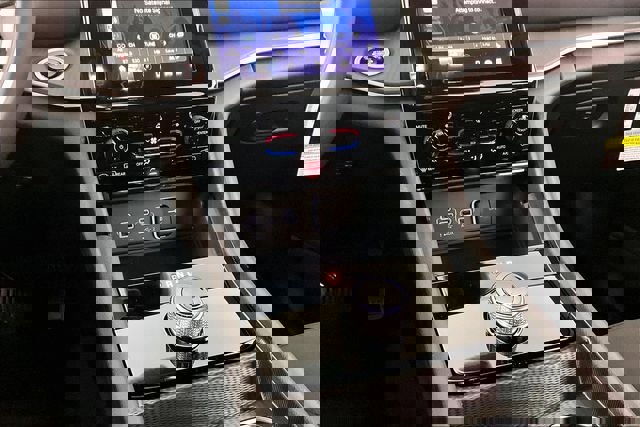 New 2026 Jeep Grand Cherokee L Laredo image 7