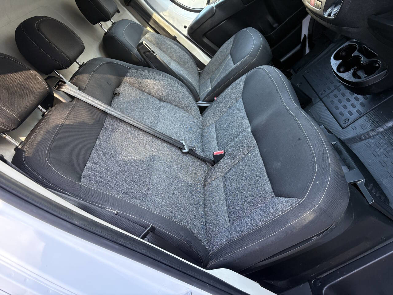 Used 2019 RAM ProMaster 2500 w/ Interior Convenience Group image 8