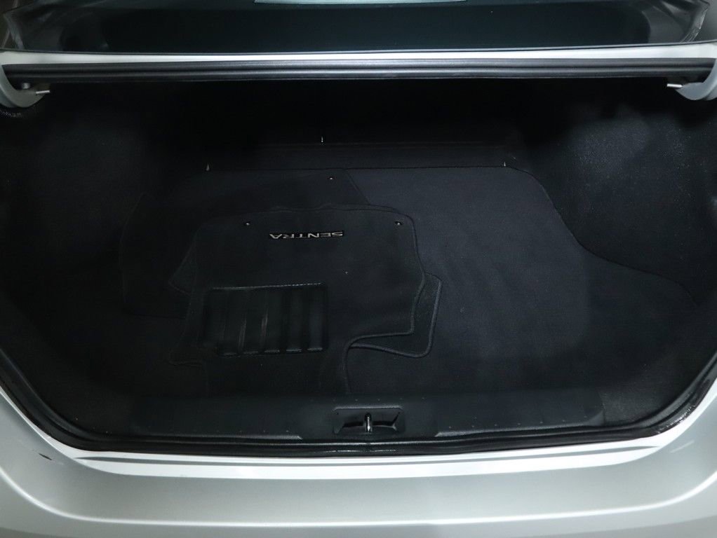 Certified 2023 Nissan Sentra SV FWD image 31