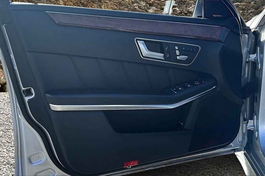 Used 2014 Mercedes-Benz E 63 AMG 4MATIC Sedan image 21