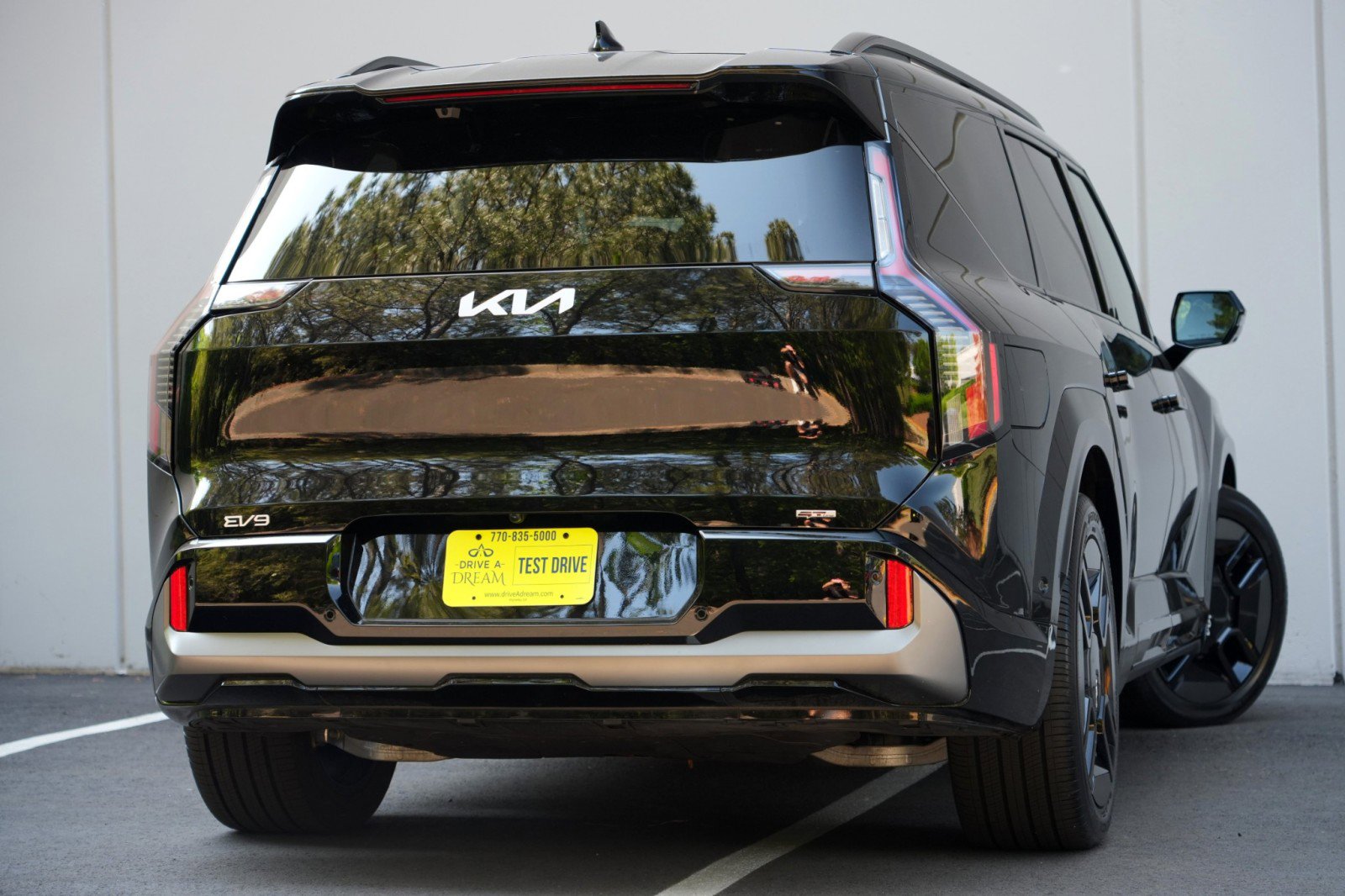 Used 2025 Kia EV9 GT-Line AWD/4WD image 5