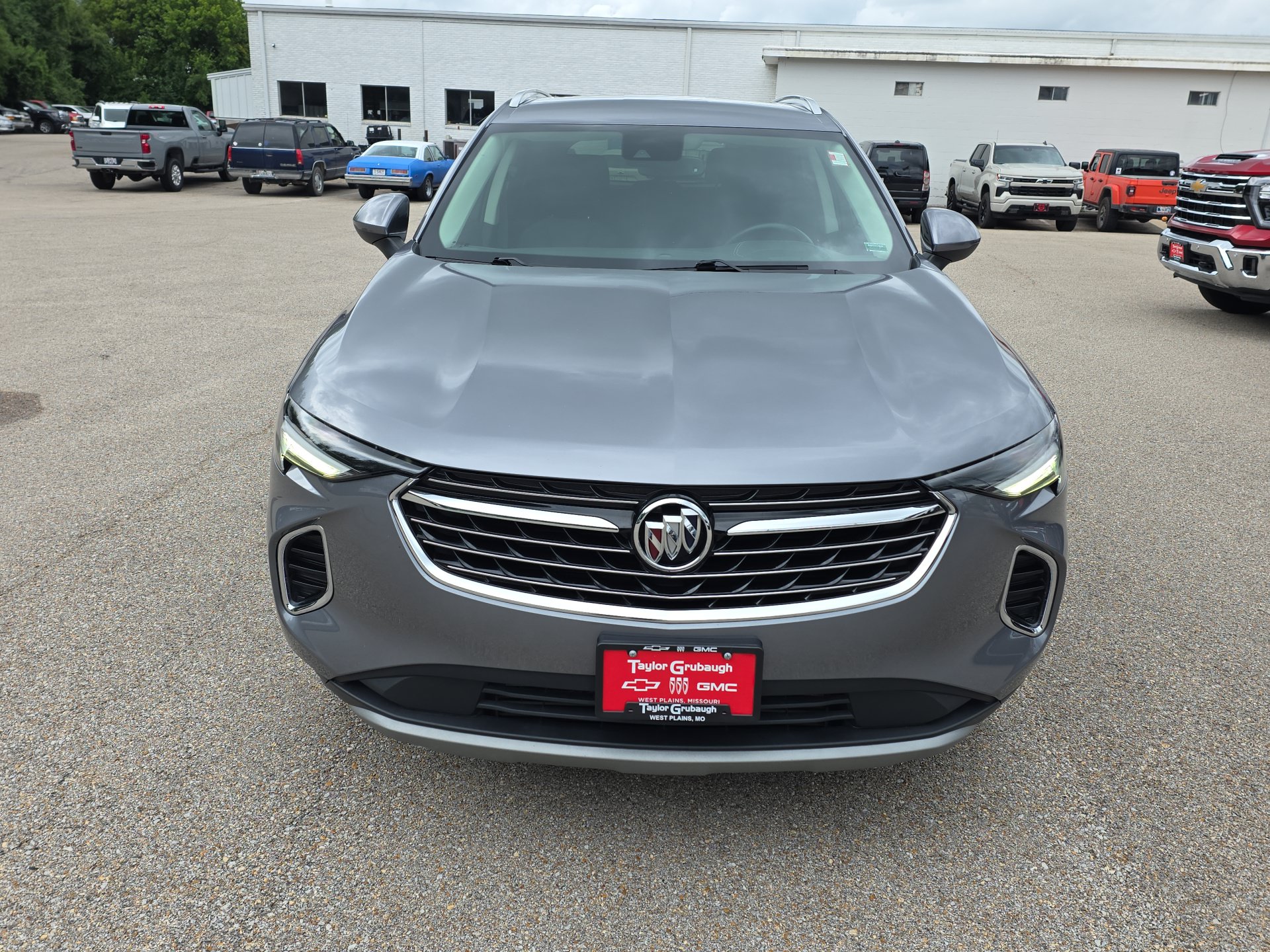 Used 2022 Buick Envision Preferred FWD image 3