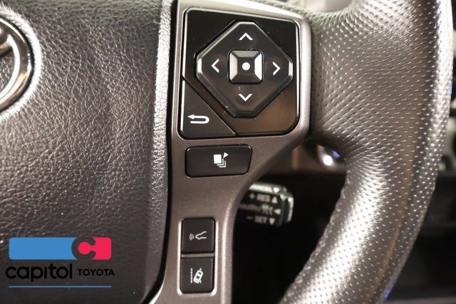 Certified 2023 Toyota Tacoma TRD Off-Road AWD/4WD image 19