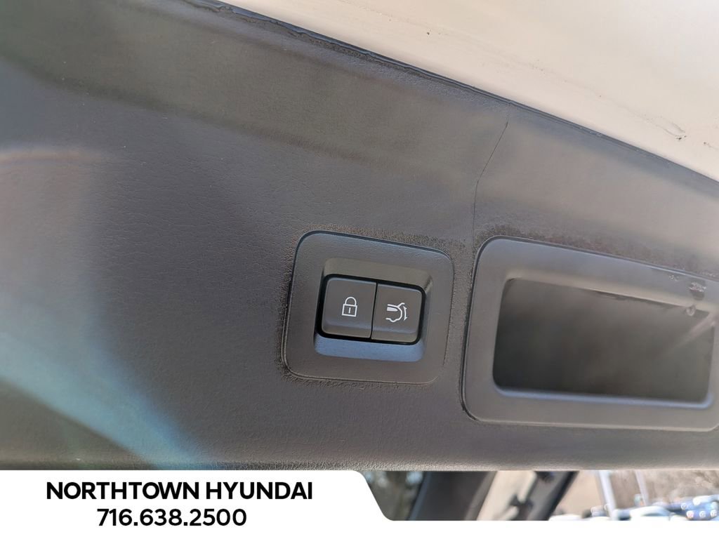 Used 2023 MAZDA CX-30 AWD 2.5 S w/ Premium Package image 35