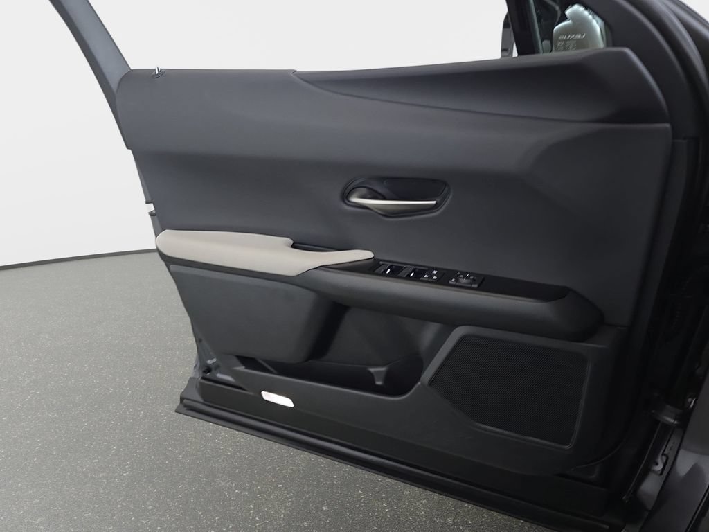 Certified 2024 Lexus UX 250h F Sport AWD/4WD image 28